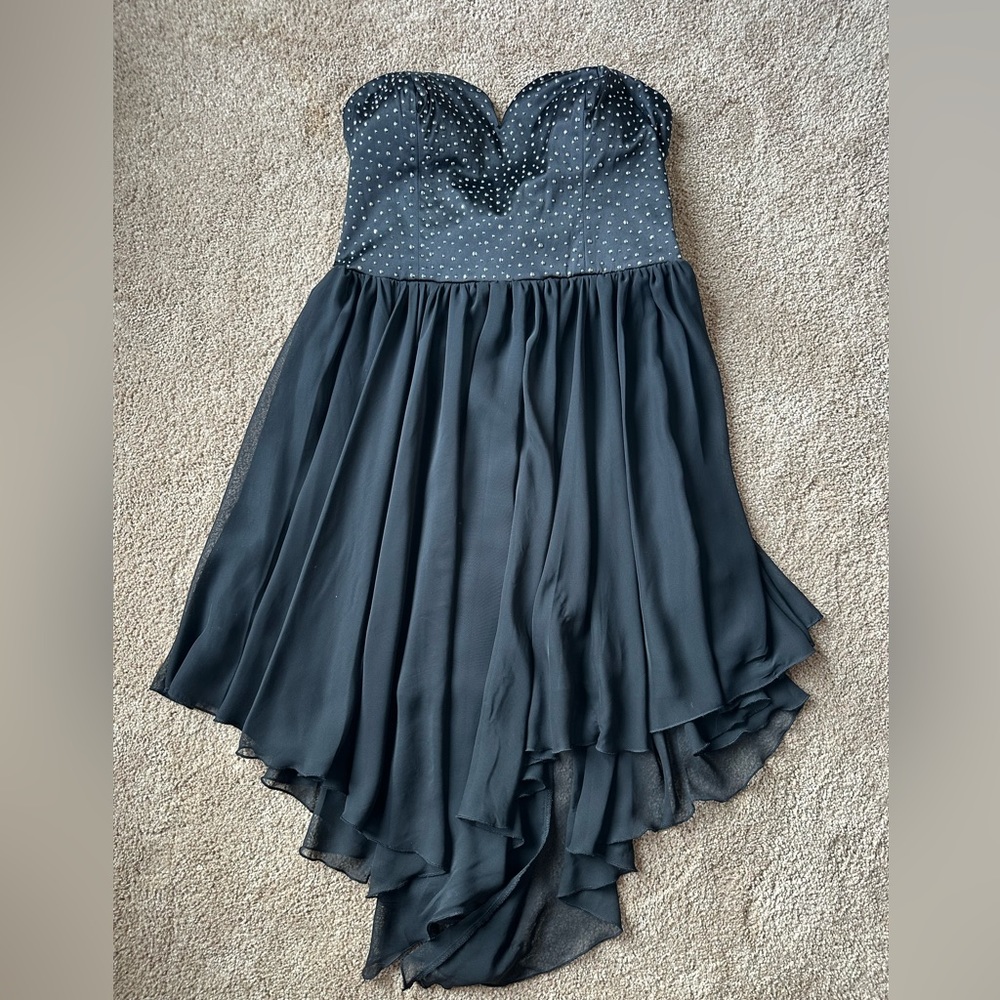 Strapless Black Mid-Length Formal Dress with Crystal Detailing Women’s Large